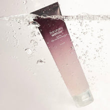 Load image into Gallery viewer, Haruharu Wonder Black Rice Moisture 5.5 Cleansing Gel 100ml
